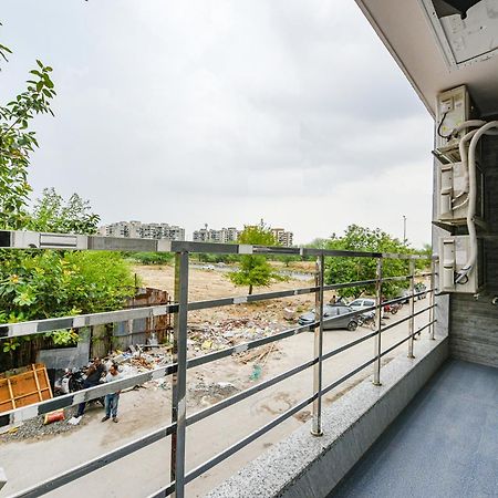 Fabhotel Sparkling - Nr Yashobhoomi Convention Centre Delhi  Luaran gambar