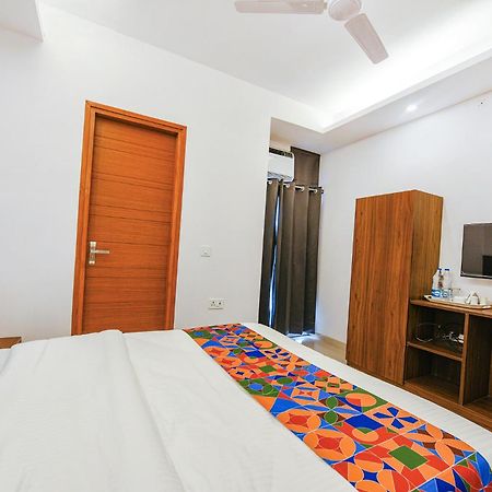 Fabhotel Sparkling - Nr Yashobhoomi Convention Centre Delhi  Luaran gambar
