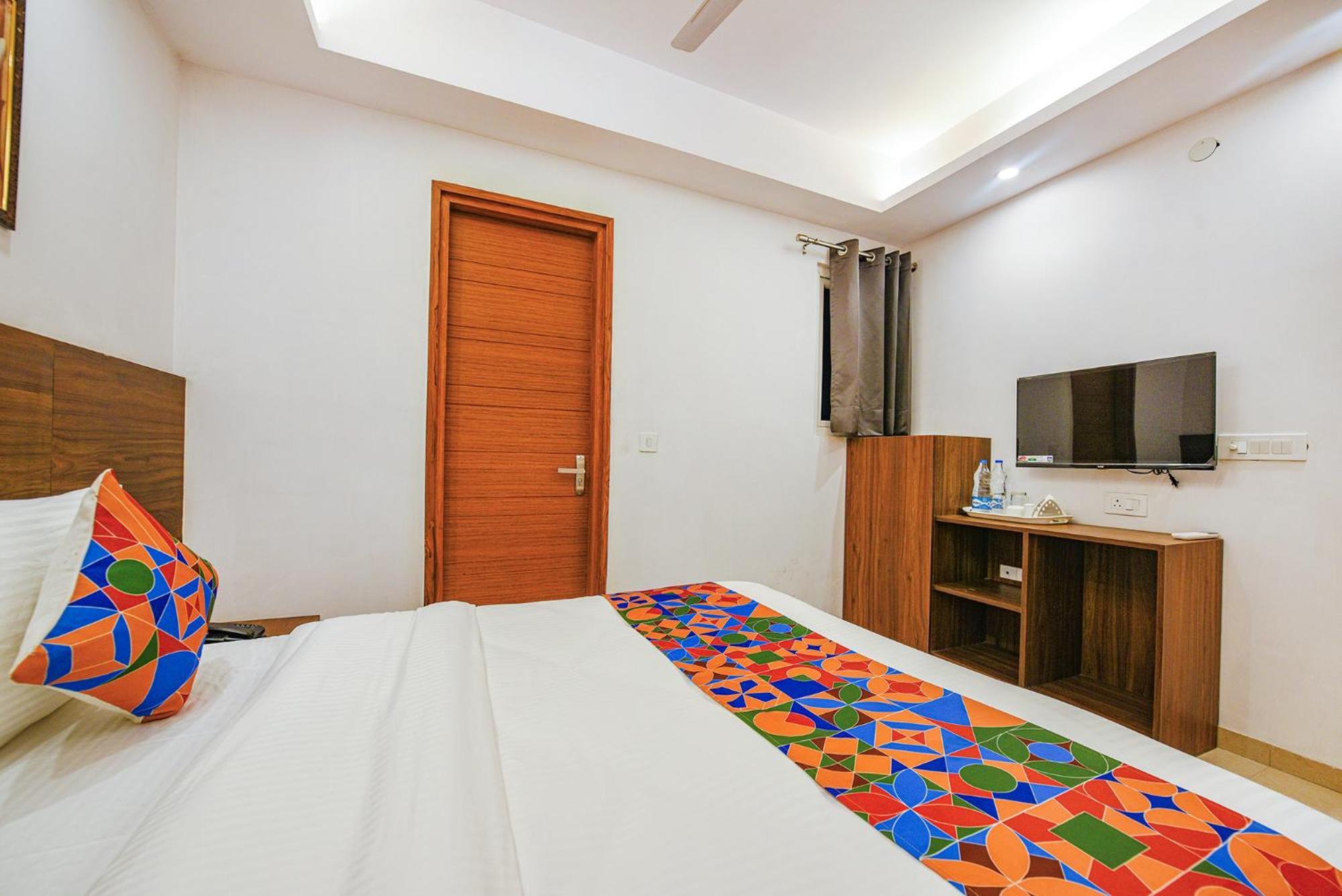 Fabhotel Sparkling - Nr Yashobhoomi Convention Centre Delhi  Luaran gambar
