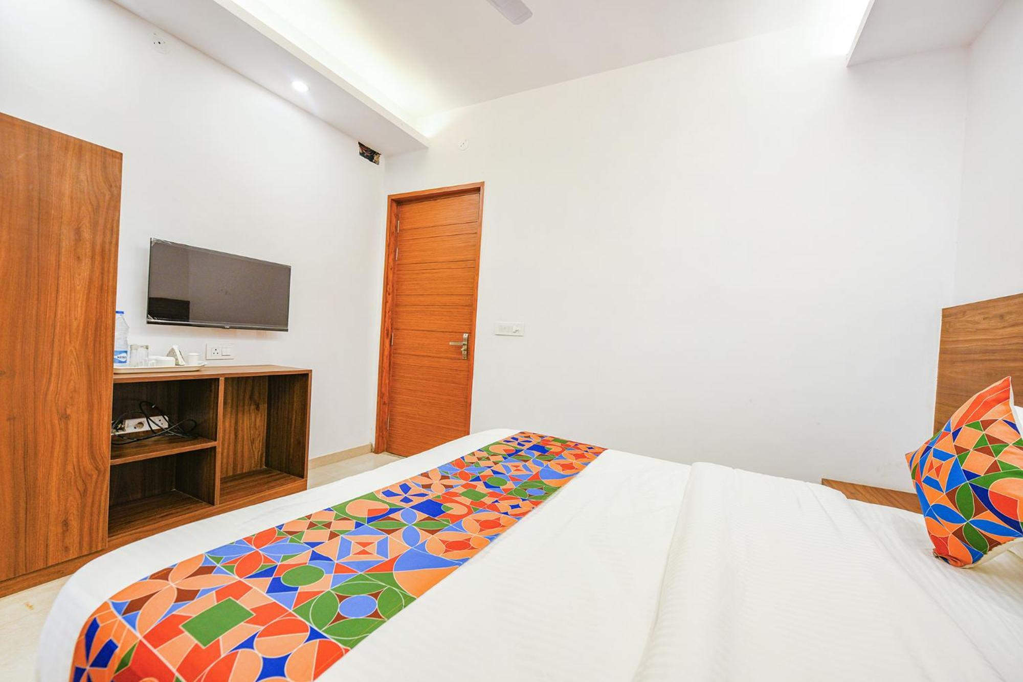 Fabhotel Sparkling - Nr Yashobhoomi Convention Centre Delhi  Luaran gambar