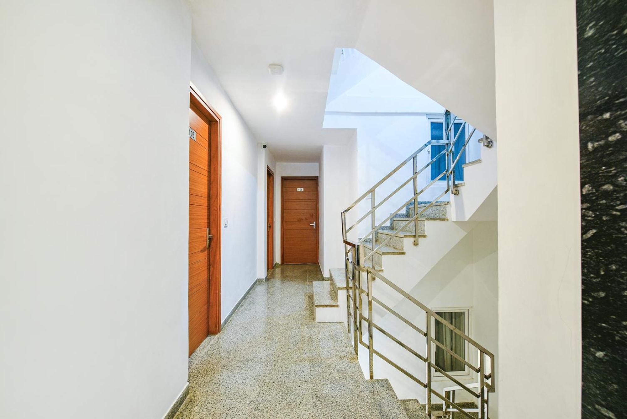 Fabhotel Sparkling - Nr Yashobhoomi Convention Centre Delhi  Luaran gambar